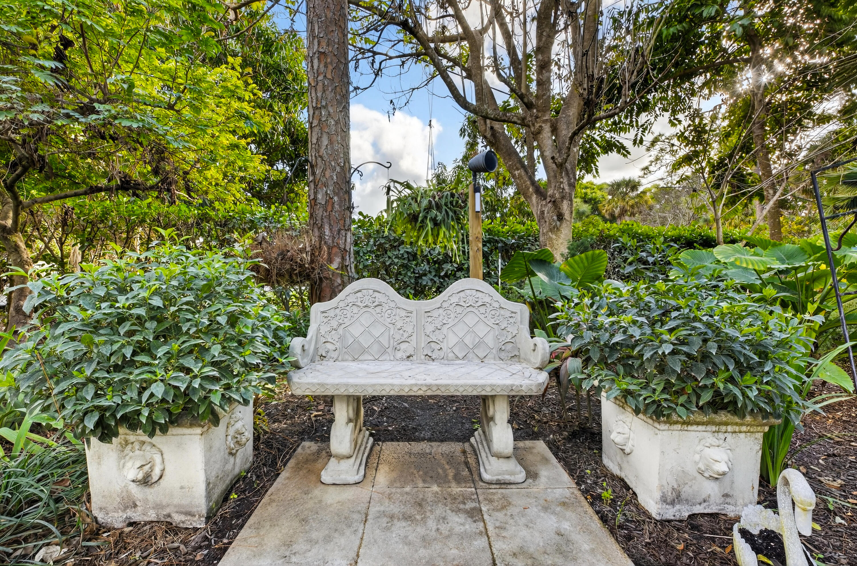 PADDOCK PARK 1 OF WELLINGTON - Residential