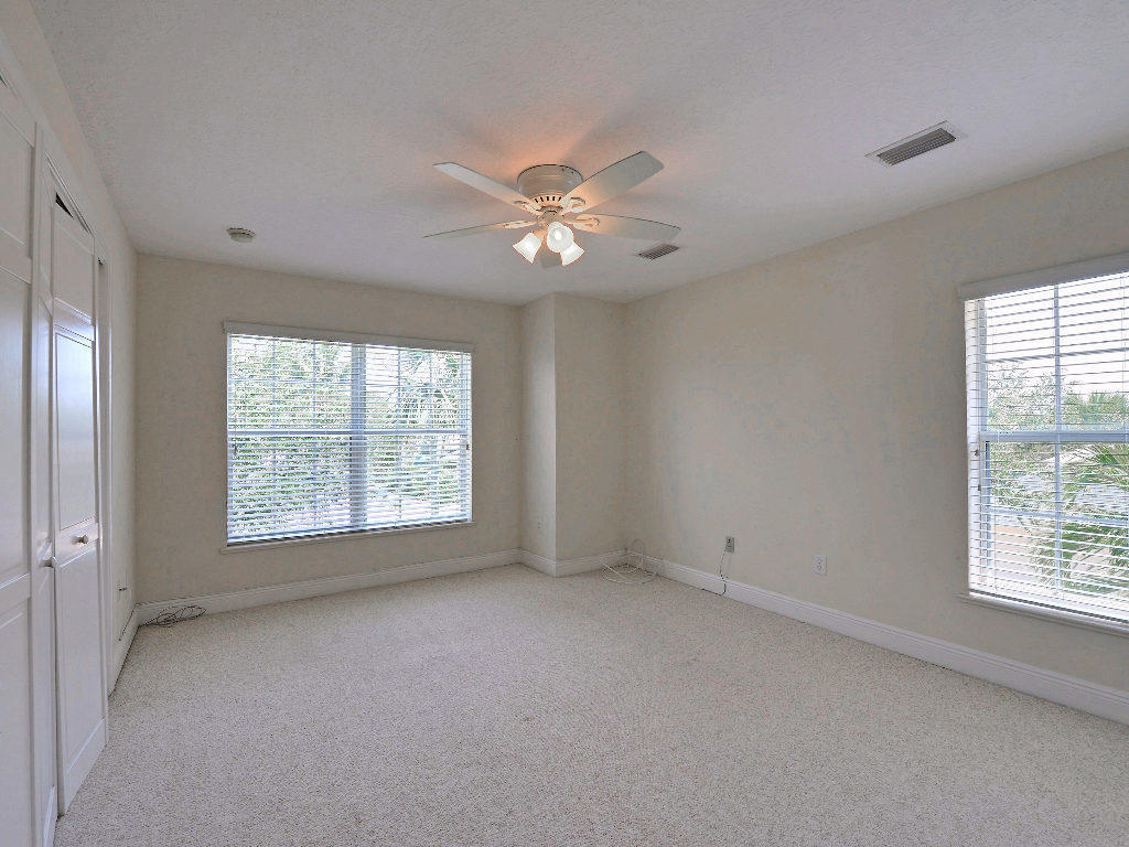 BOULEVARD VILLAGE & TENNIS CLUB - Residential Lease