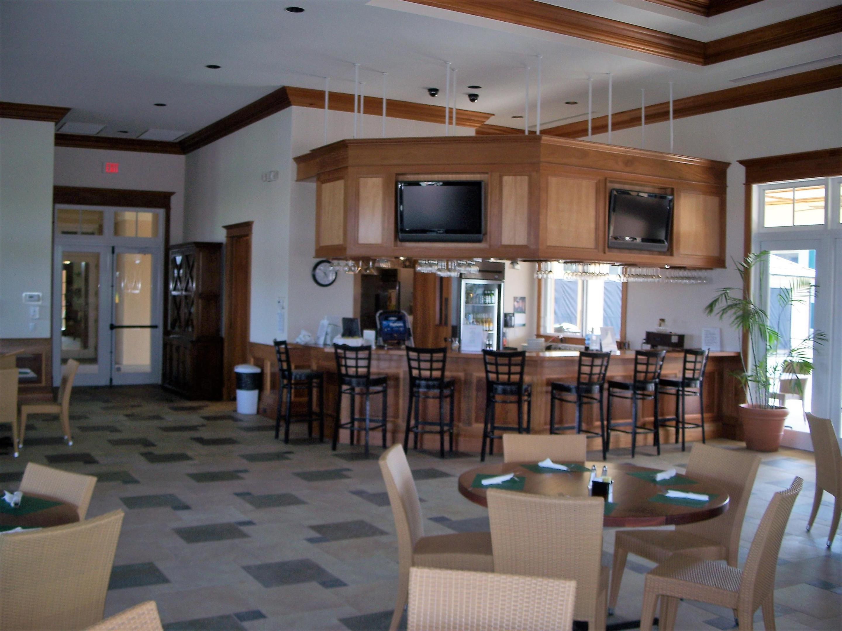 BOULEVARD VILLAGE & TENNIS CLUB - Residential Lease