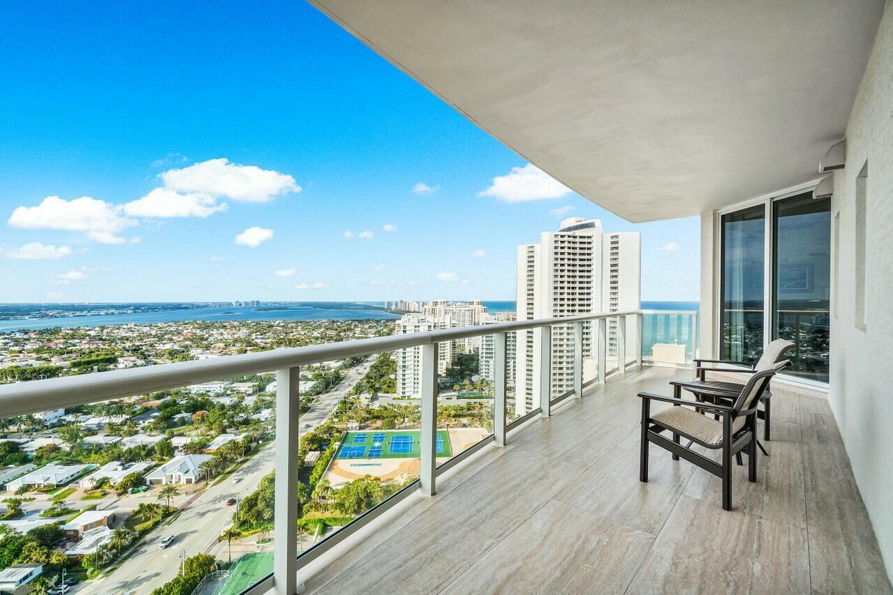 2700 NORTH OCEAN CONDO - Residential