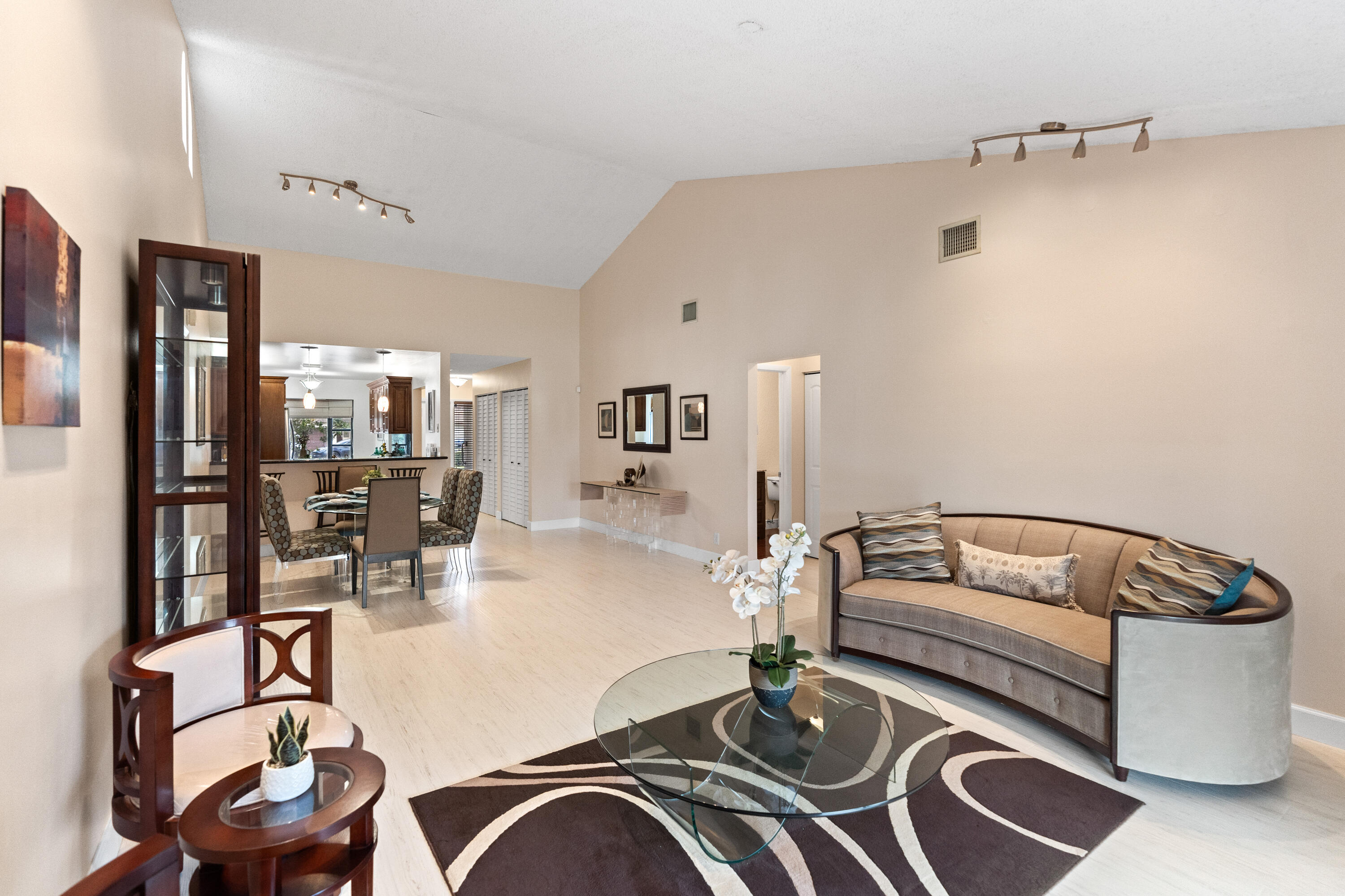 QUINCY PARK - Residential