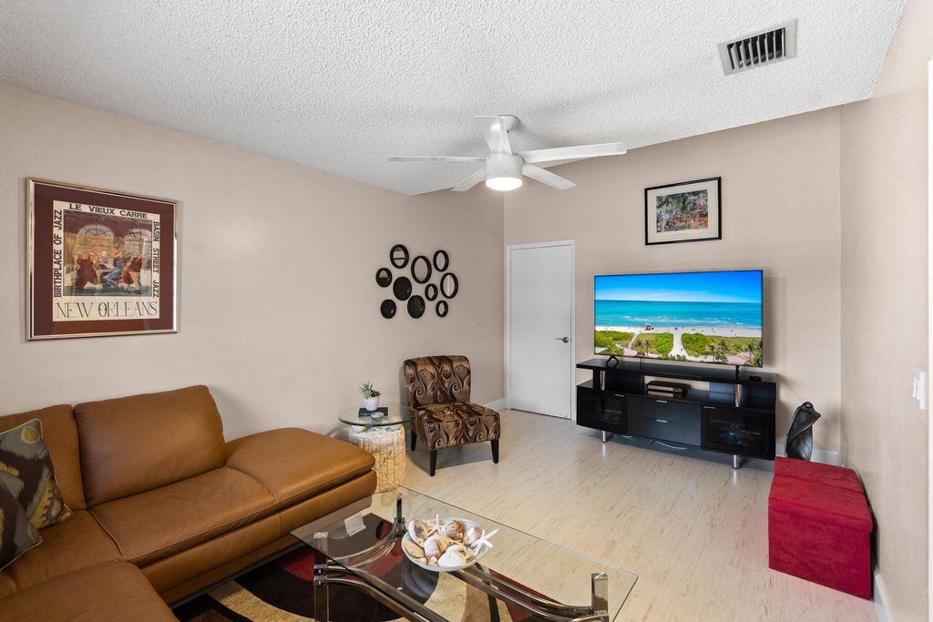 Photo of 9909 SW 16th Street, Pembroke Pines, FL 33025 (MLS # B26014823)