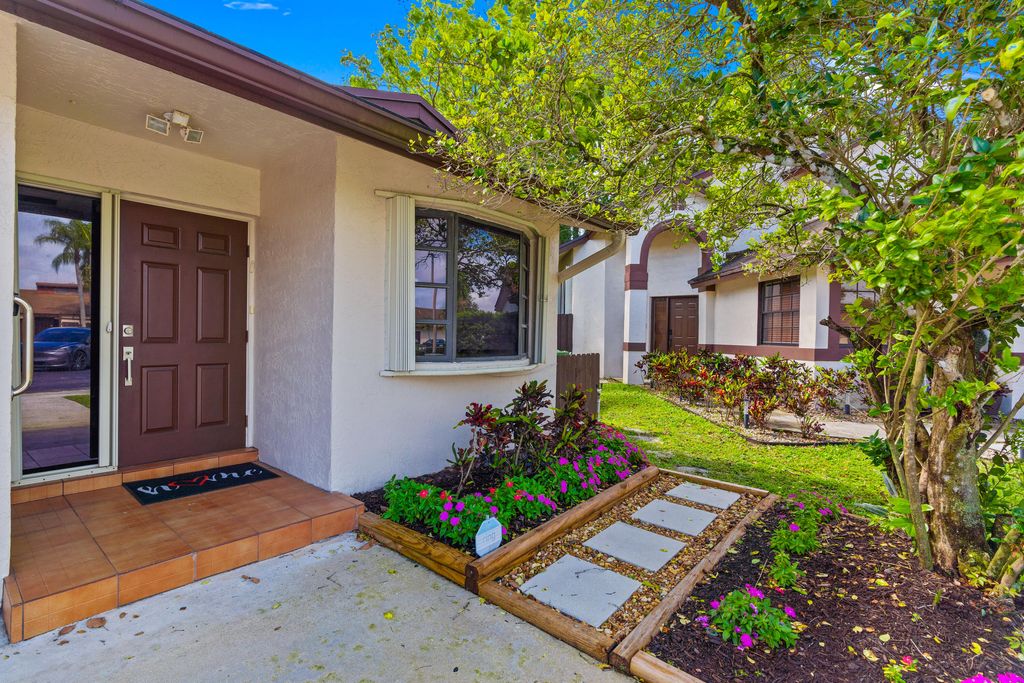 Photo of 9909 SW 16th Street, Pembroke Pines, FL 33025 (MLS # B26014823)