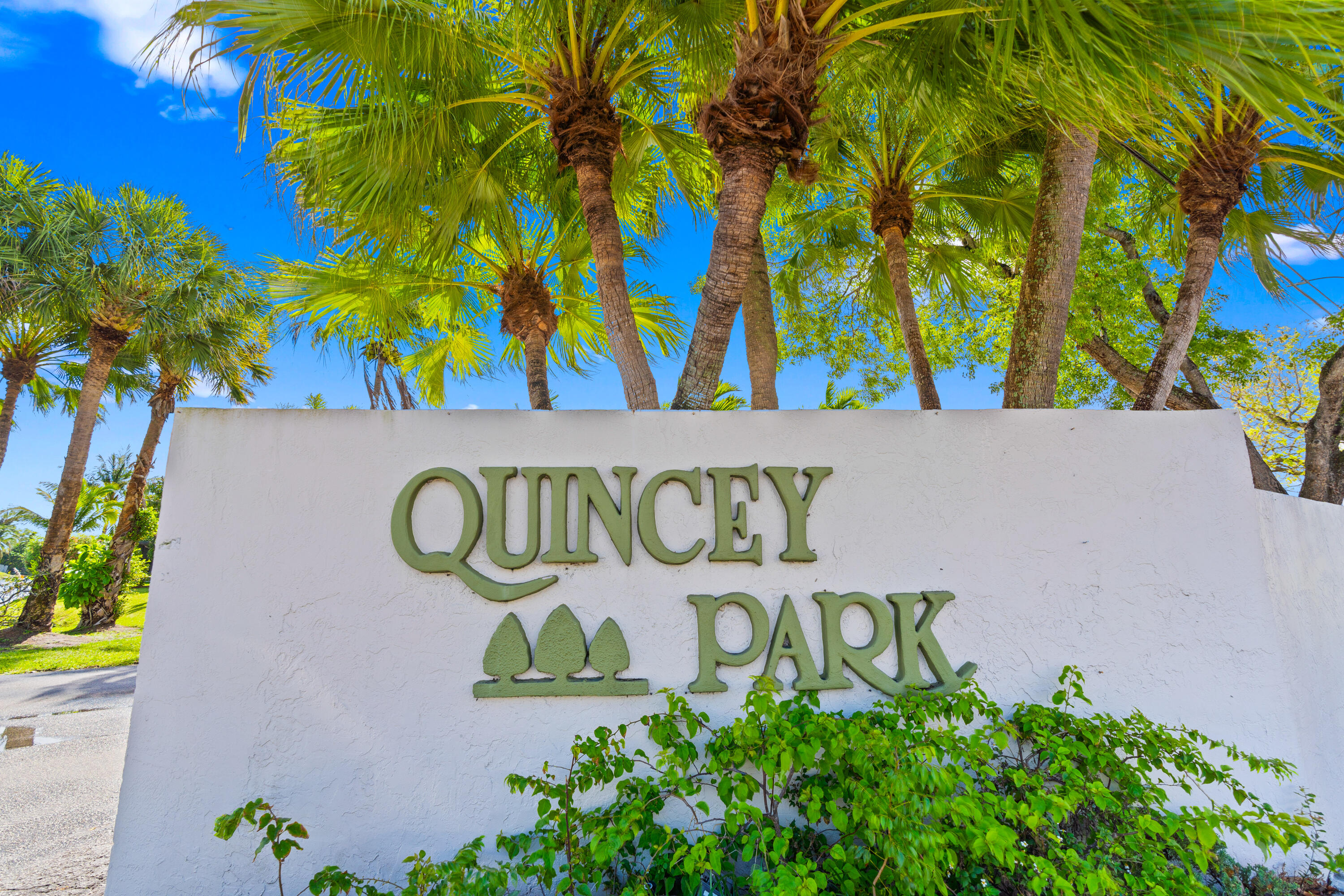 QUINCY PARK - Residential