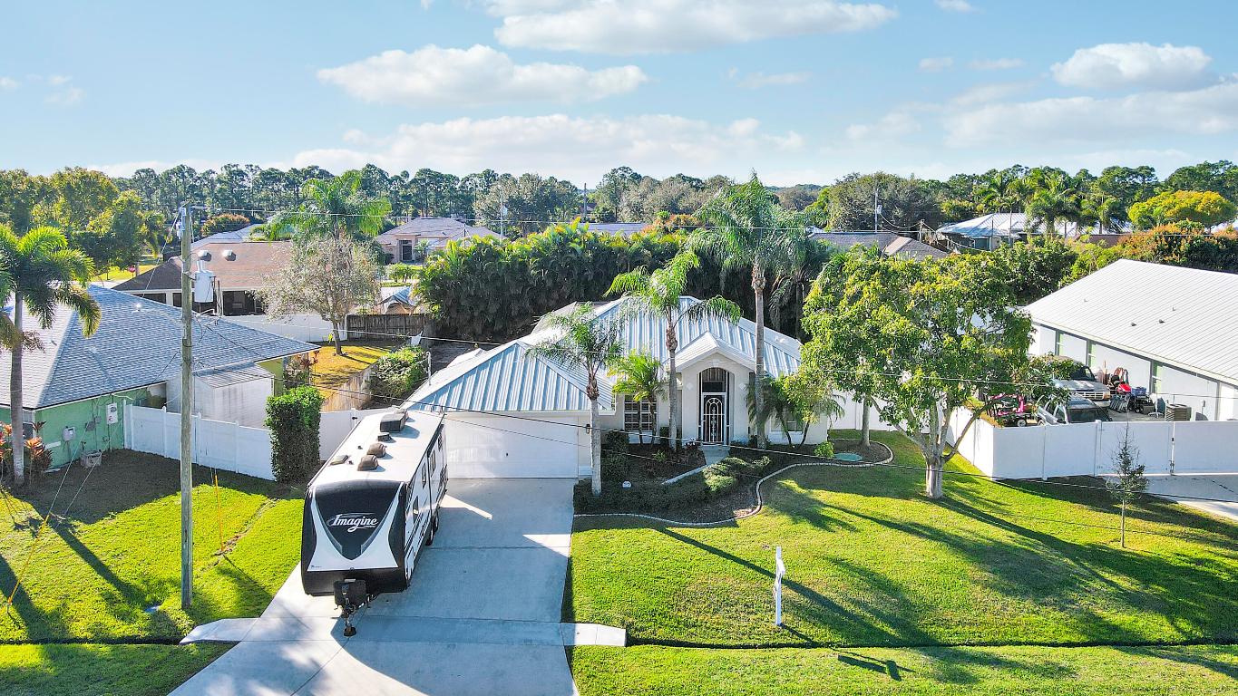 PORT ST LUCIE SECTION 44 - Residential