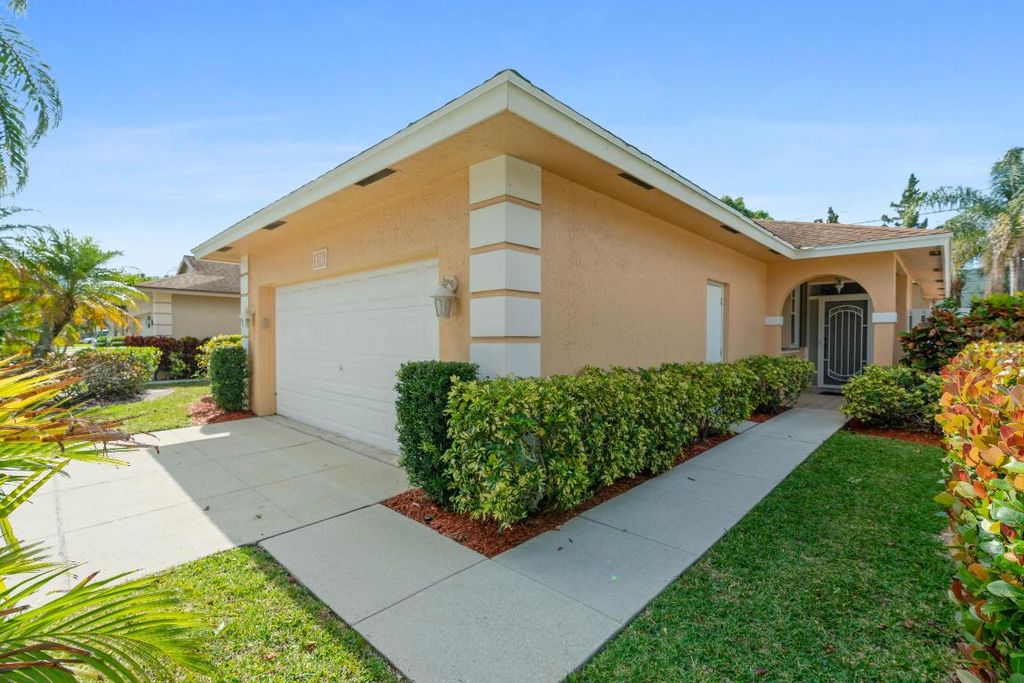 Photo of 156 Sims Creek Lane, Jupiter, FL 33458 (MLS # R10973160)