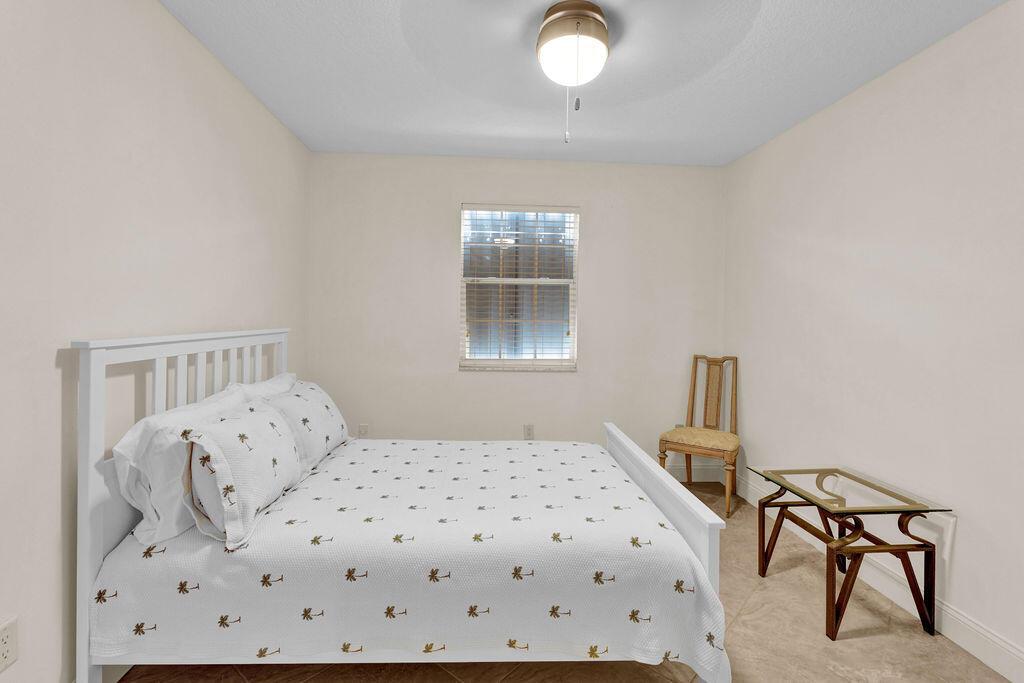WATERSIDE VILLAGE OF PALM - Residential Lease