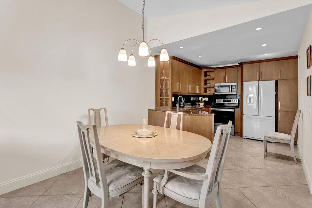WATERSIDE VILLAGE OF PALM - Residential Lease