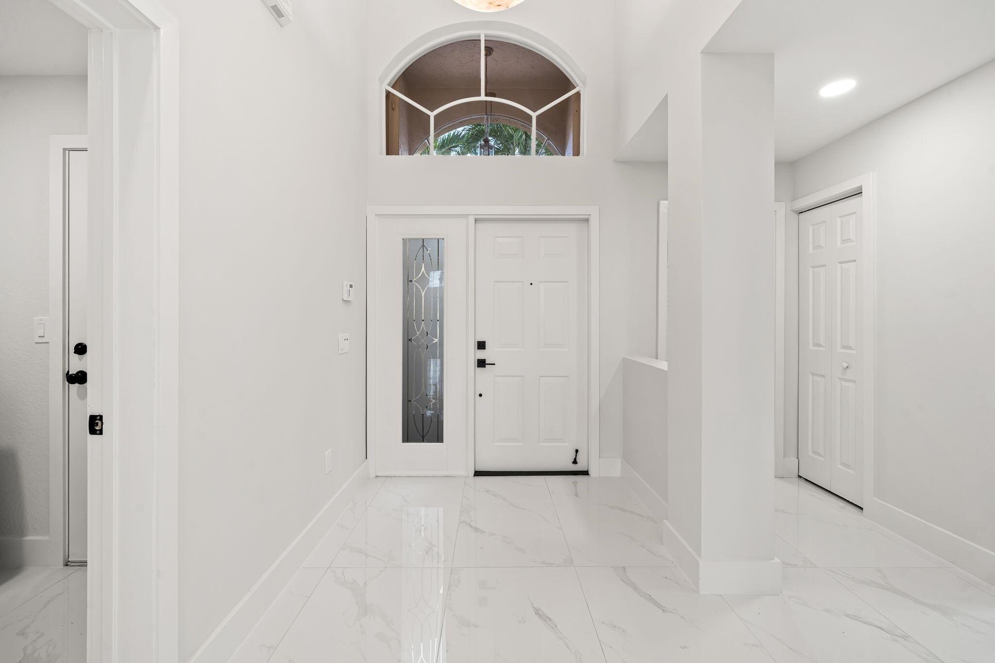 VALENCIA ISLES 3 - Residential