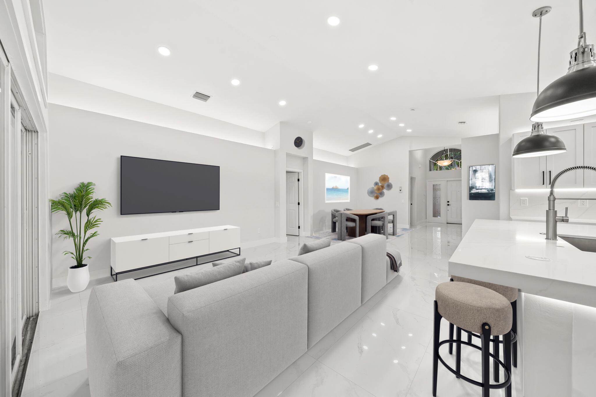 VALENCIA ISLES 3 - Residential