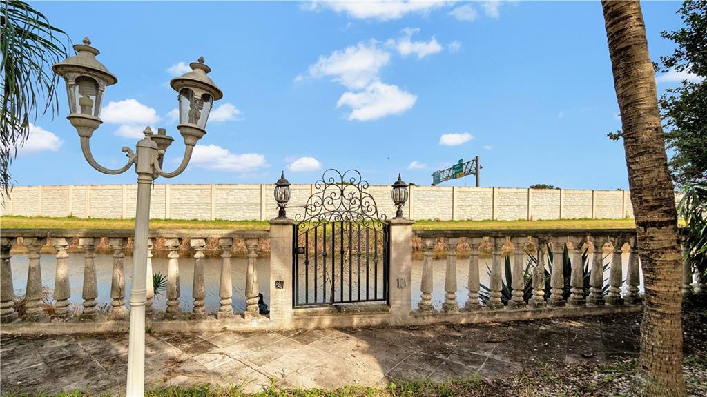 Grapevine - Residential