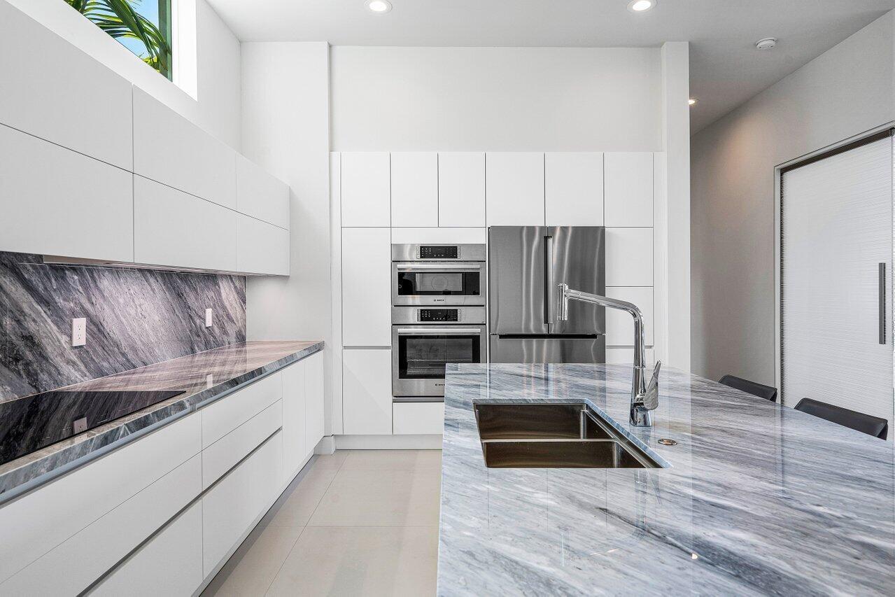 Hypoluxo Island - Residential