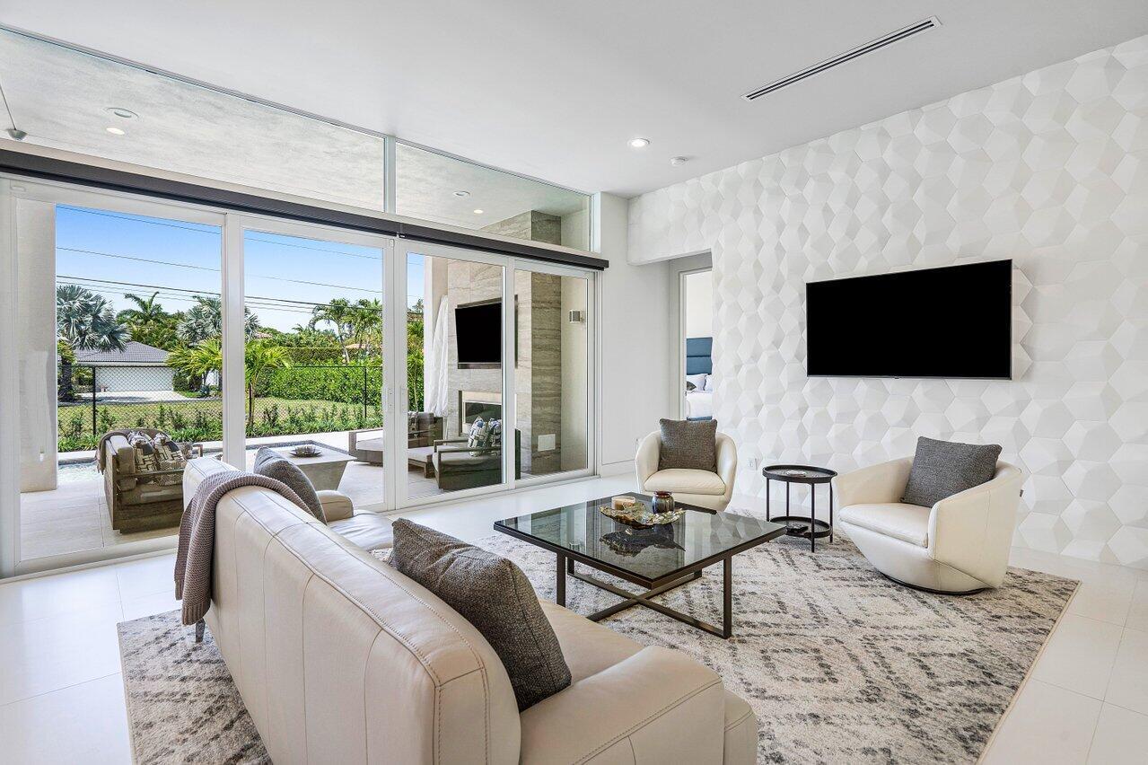 Hypoluxo Island - Residential