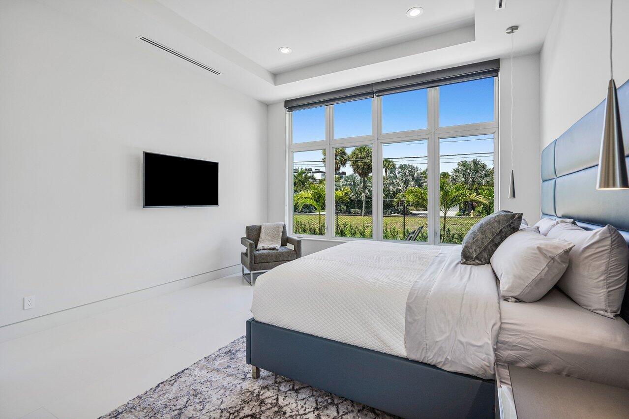 Hypoluxo Island - Residential