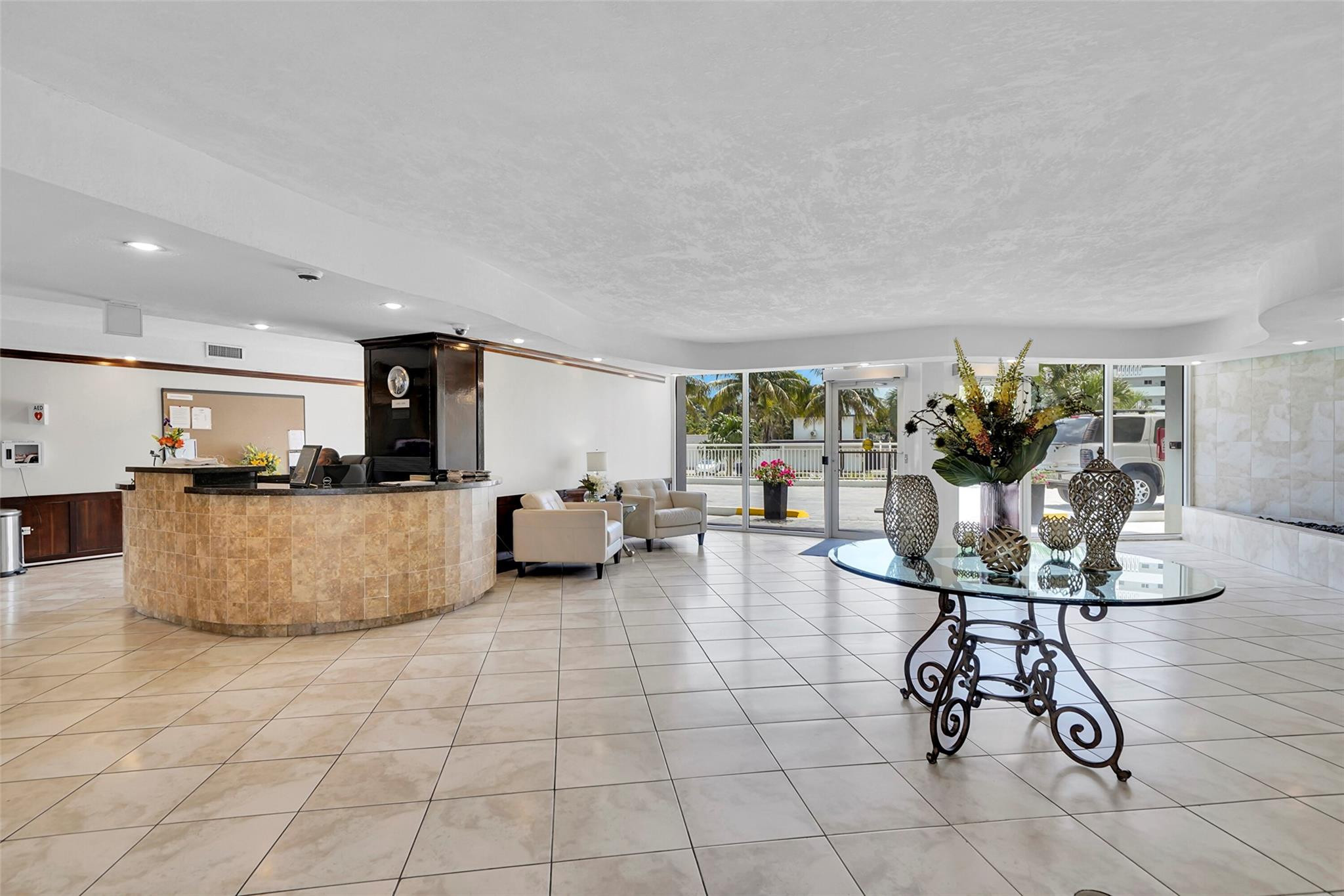 VANTAGE VIEW CONDO - Residential Lease