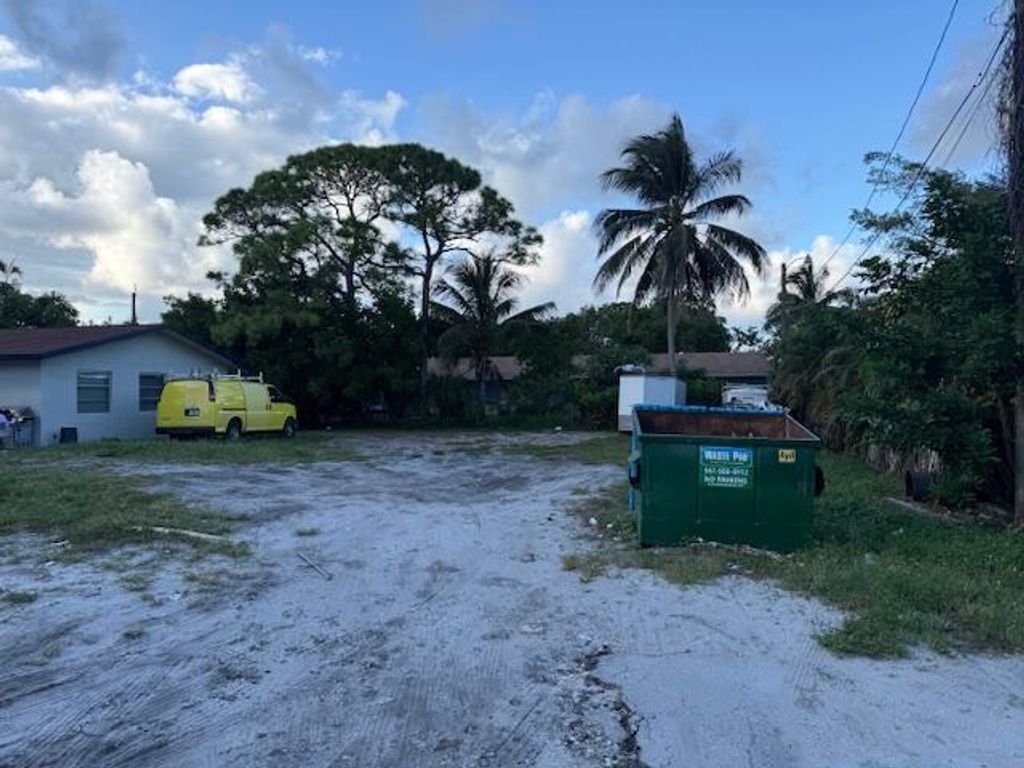 Photo of 3681 Lakewood Road, Palm Springs, FL 33461 (MLS # R11133927)