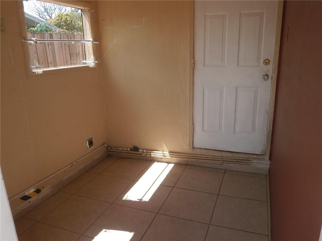 Floral Heights 28-5 B - Residential