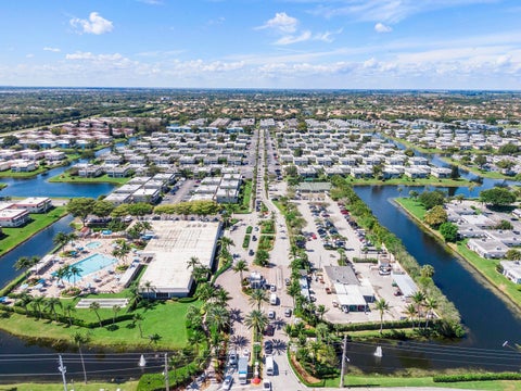Tiny photo for 197 Normandy Lane #E, Delray Beach, FL 33484 (MLS # B26089515)