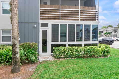 Tiny photo for 197 Normandy Lane #E, Delray Beach, FL 33484 (MLS # B26089515)