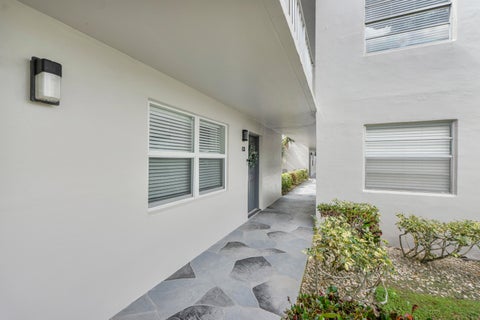 Tiny photo for 197 Normandy Lane #E, Delray Beach, FL 33484 (MLS # B26089515)