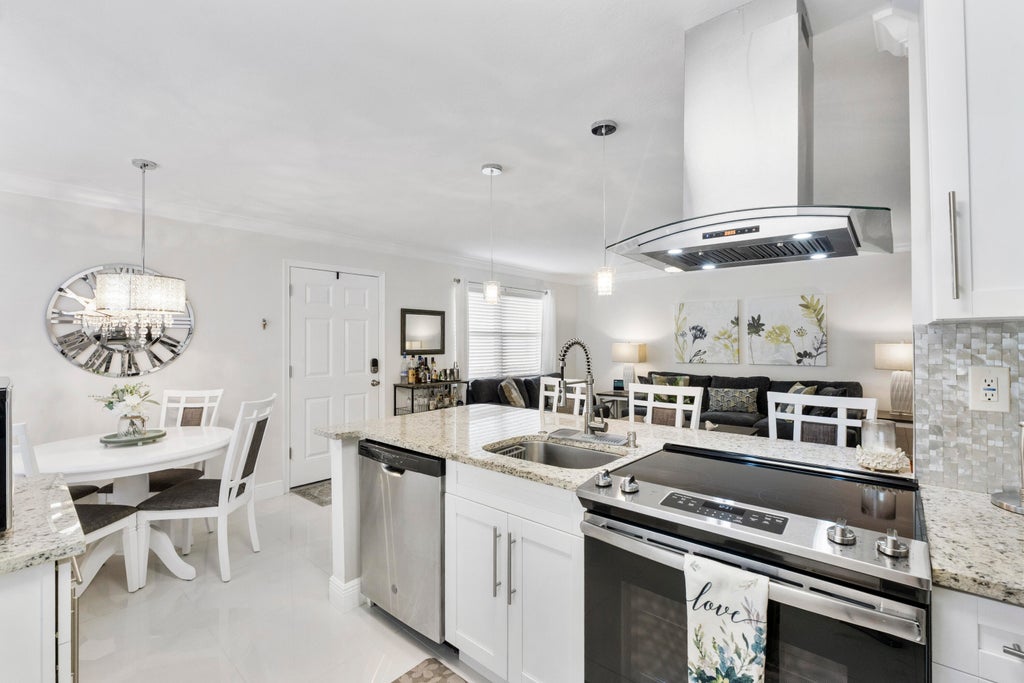 Photo of 197 Normandy Lane #E, Delray Beach, FL 33484 (MLS # B26089515)