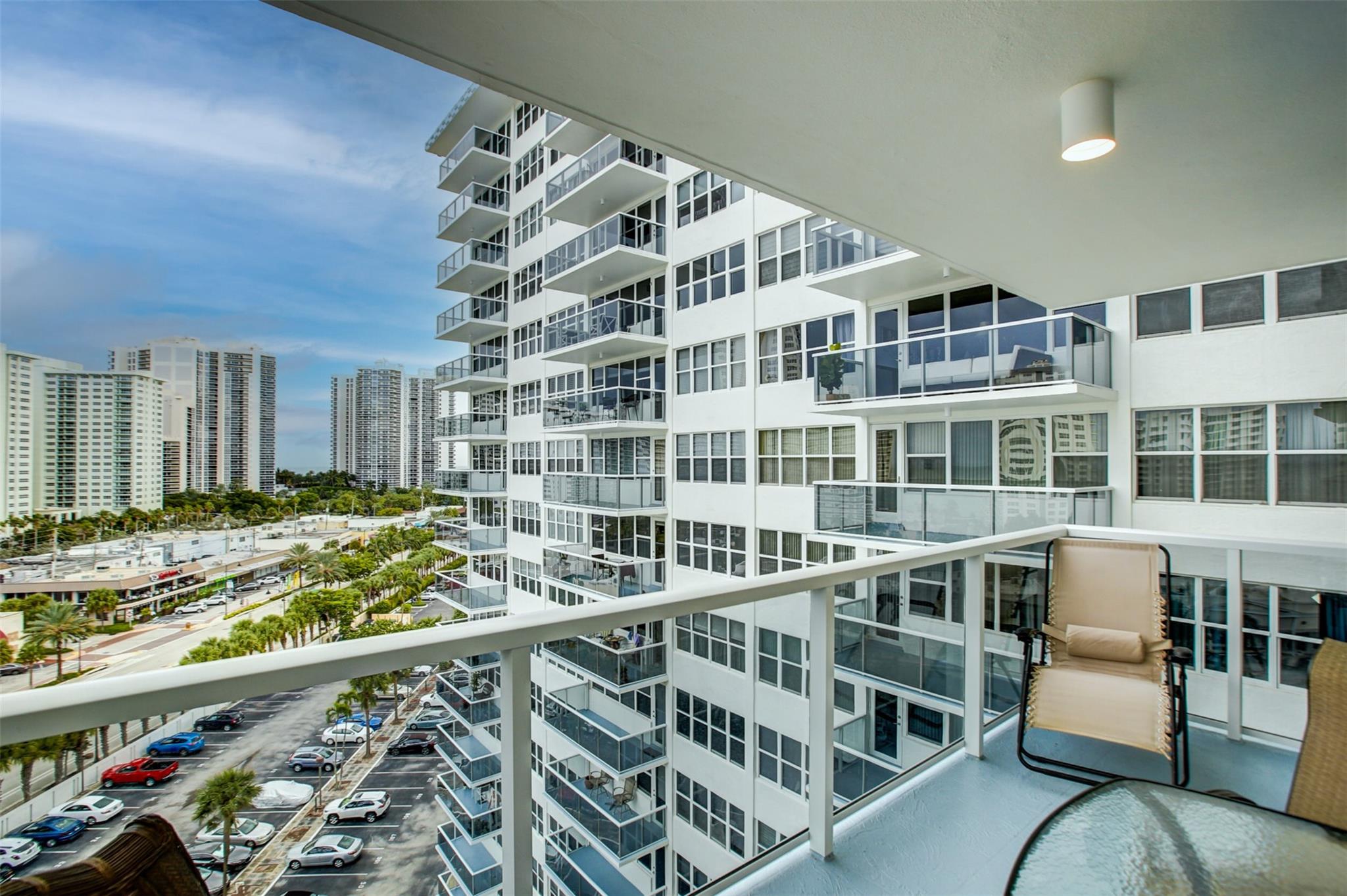 Coral Ridge Towers East - Residential