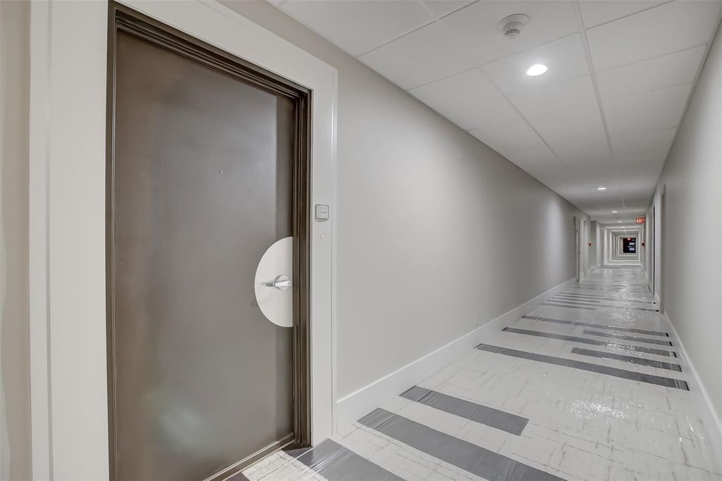 Photo of 3300 NE 36th St #1011, Fort Lauderdale, FL 33308 (MLS # F10537656)