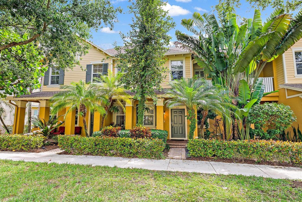 Photo of 207 E Bay Cedar Circle, Jupiter, FL 33458 (MLS # R10975078)