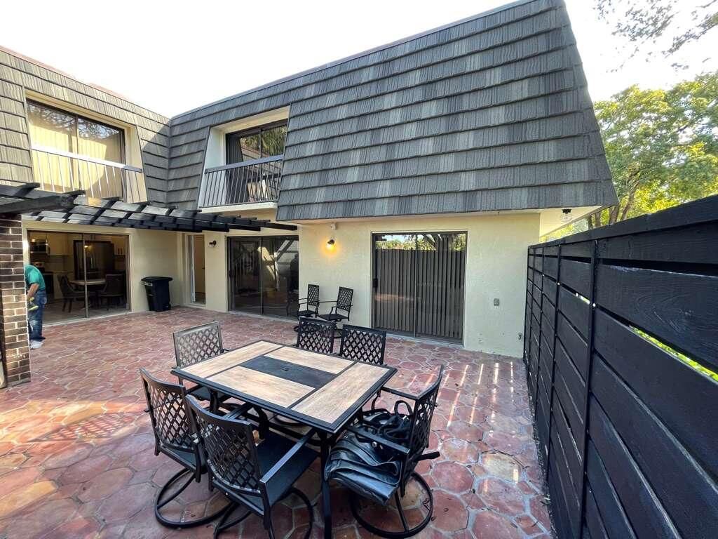 Photo of 118 1st Terrace, Palm Beach Gardens, FL 33418 (MLS # R11157711)