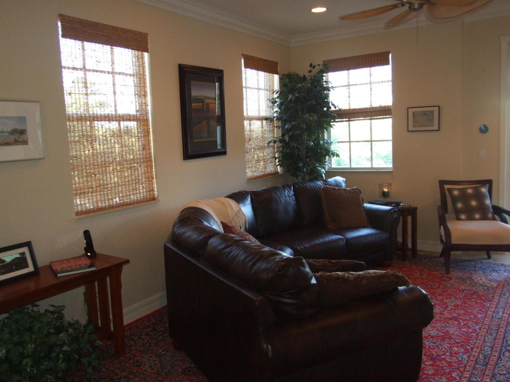 SANDPIPER COVE AT BOTANICA CONDO - Residential Lease