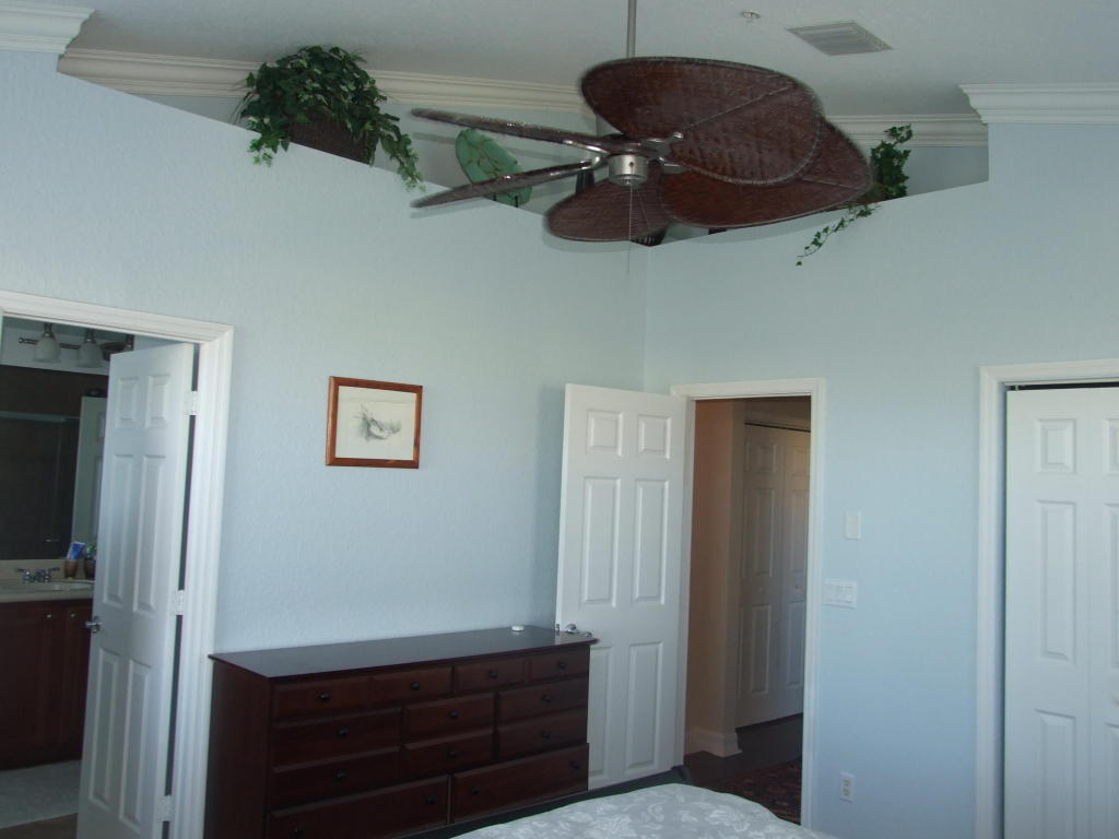 SANDPIPER COVE AT BOTANICA CONDO - Residential Lease