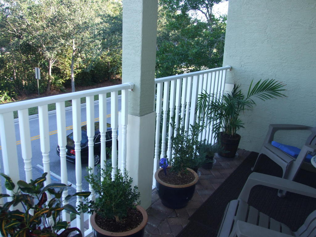 SANDPIPER COVE AT BOTANICA CONDO - Residential Lease