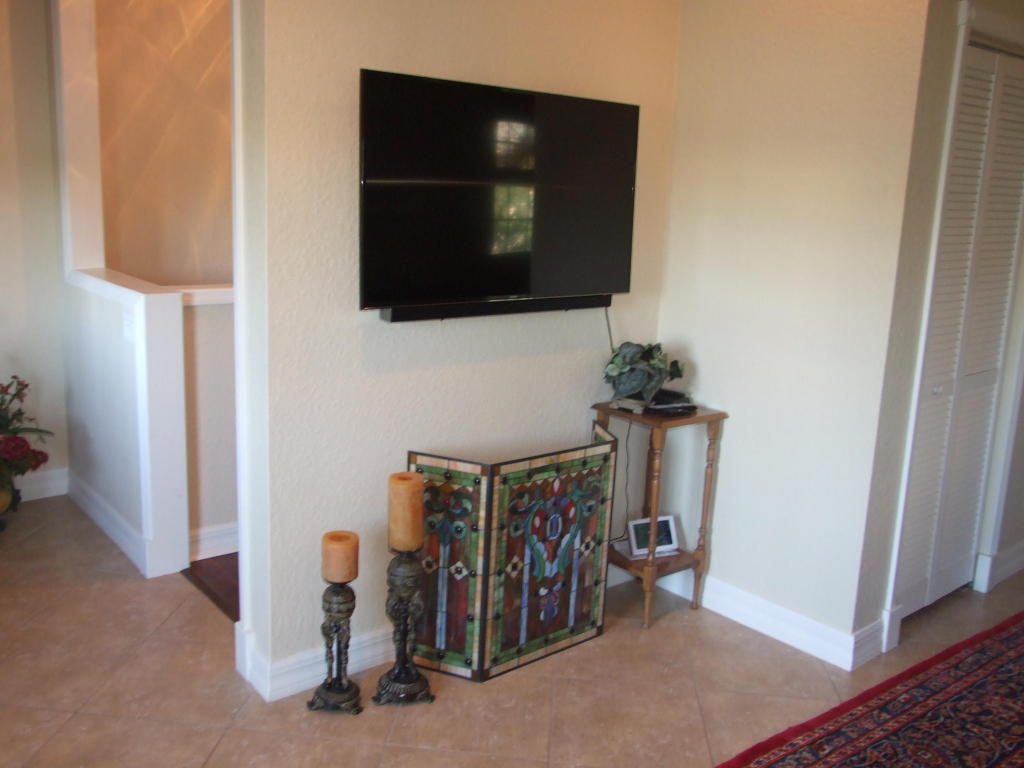 SANDPIPER COVE AT BOTANICA CONDO - Residential Lease