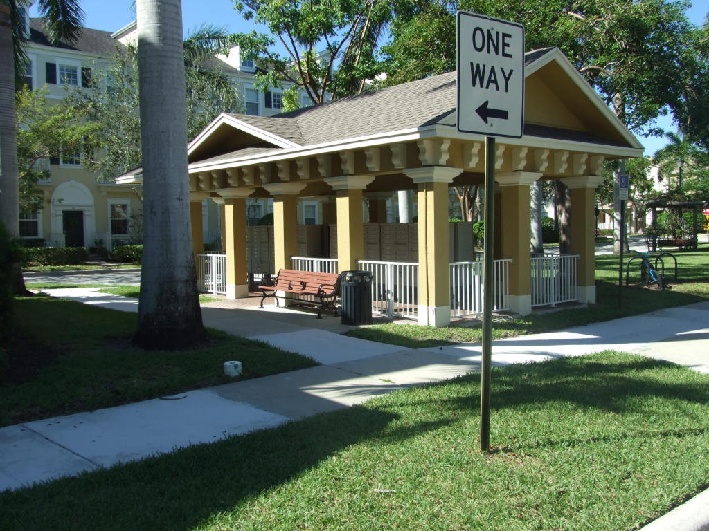 SANDPIPER COVE AT BOTANICA CONDO - Residential Lease