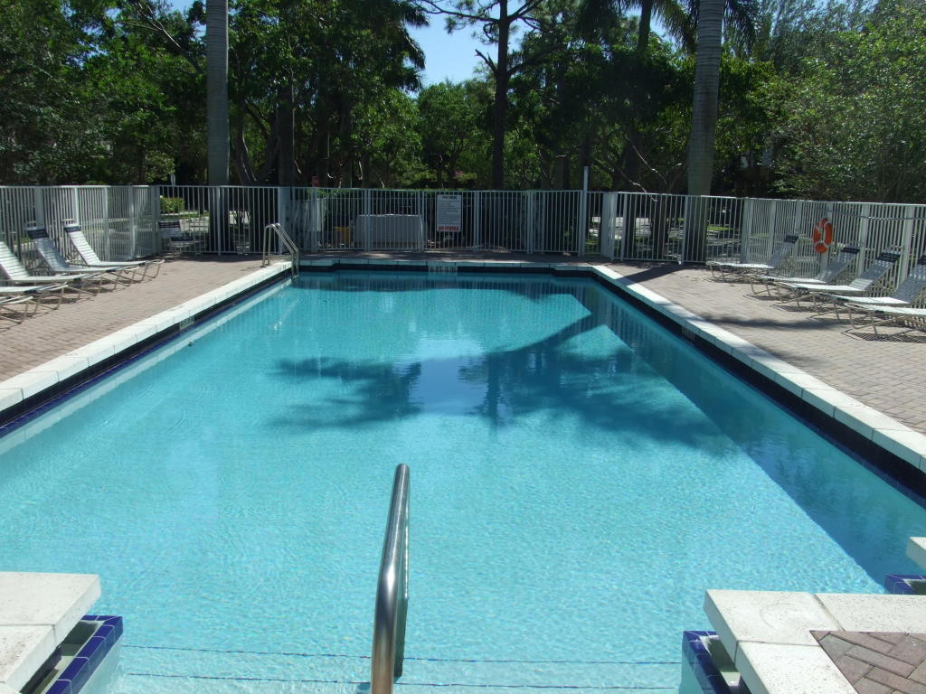 SANDPIPER COVE AT BOTANICA CONDO - Residential Lease