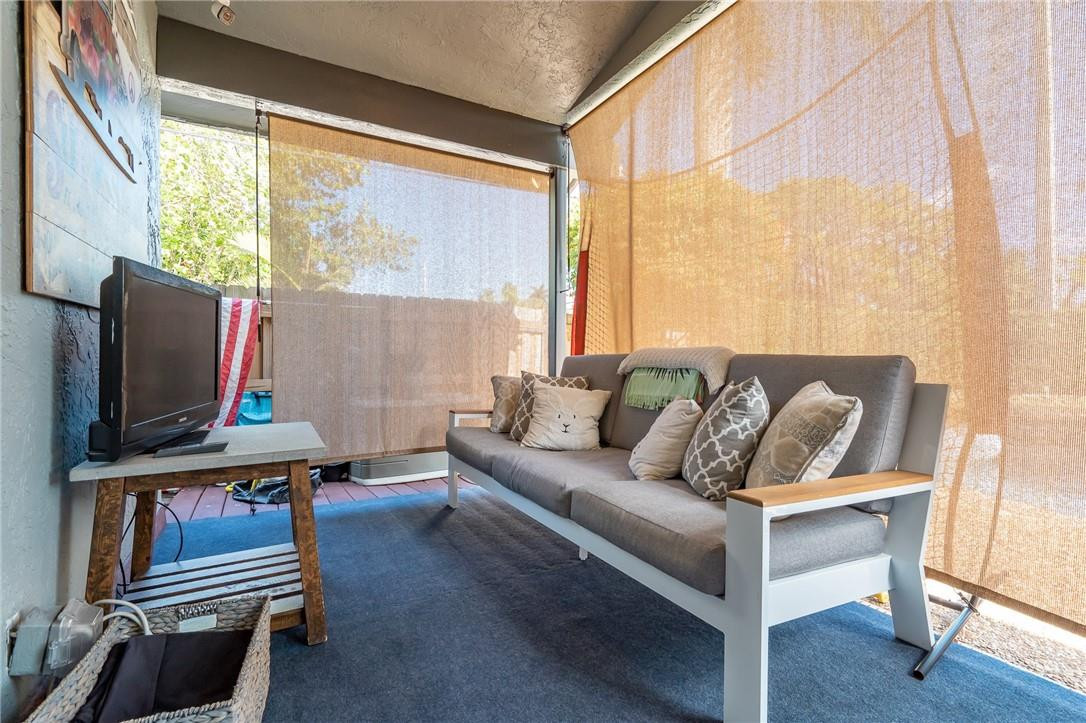 Oakland Park 2-38 B - Residential