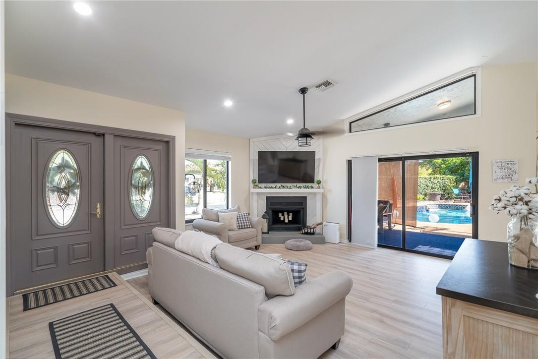 Oakland Park 2-38 B - Residential