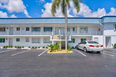 A home in North Palm Beach