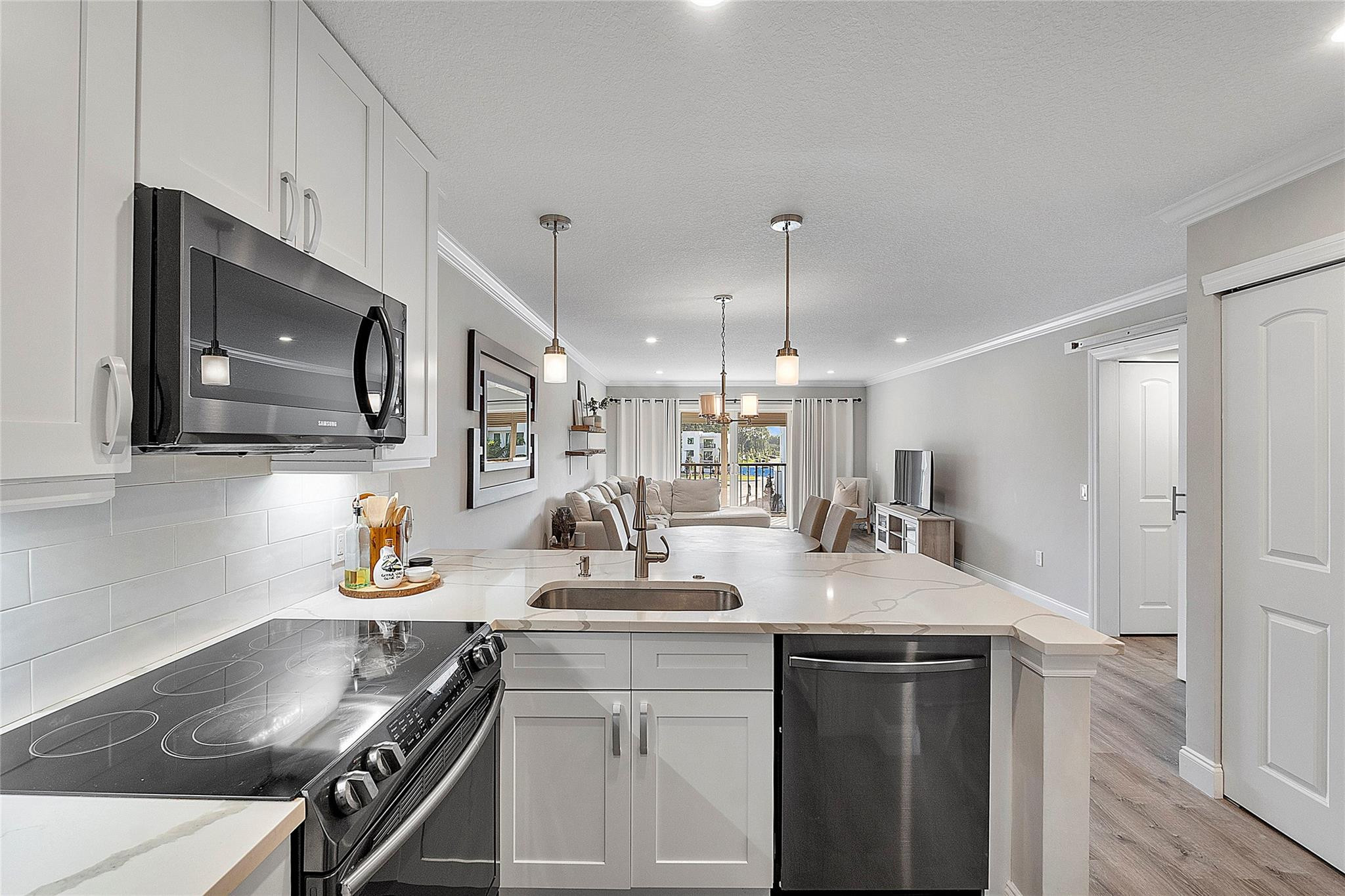 FOUNTAINS OF PALM BEACH CONDO 5 - Residential Lease