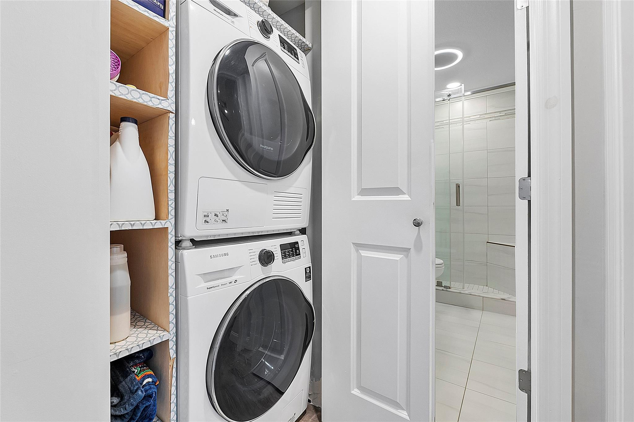 FOUNTAINS OF PALM BEACH CONDO 5 - Residential Lease