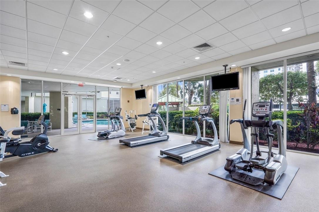 ESPLANADE - Residential