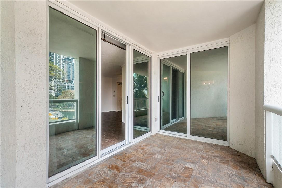 ESPLANADE - Residential