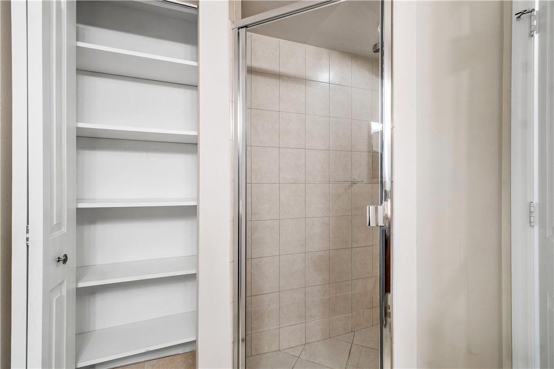 ESPLANADE - Residential