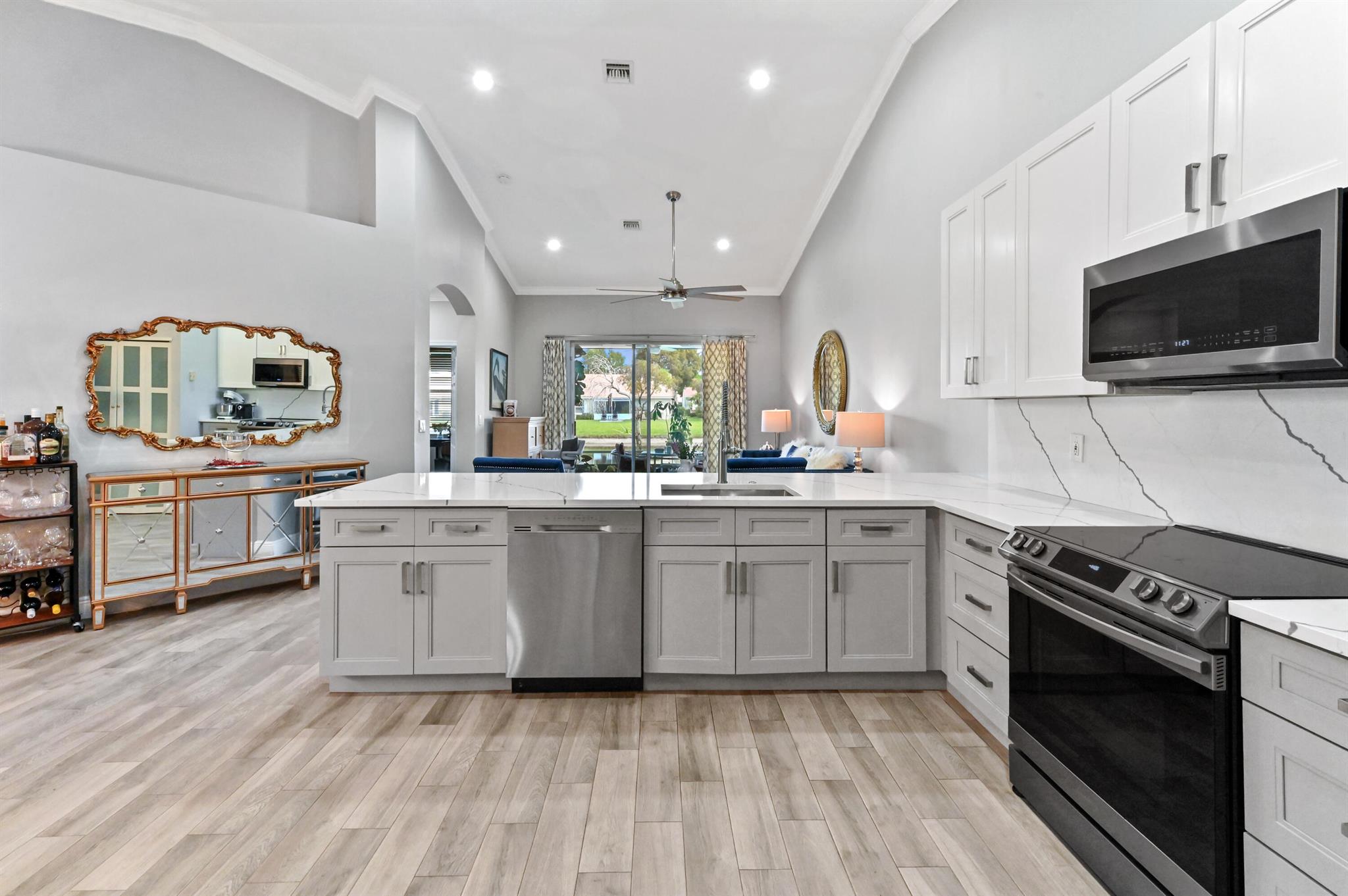 FLORAL LAKES PH 3 AND 4 - Residential