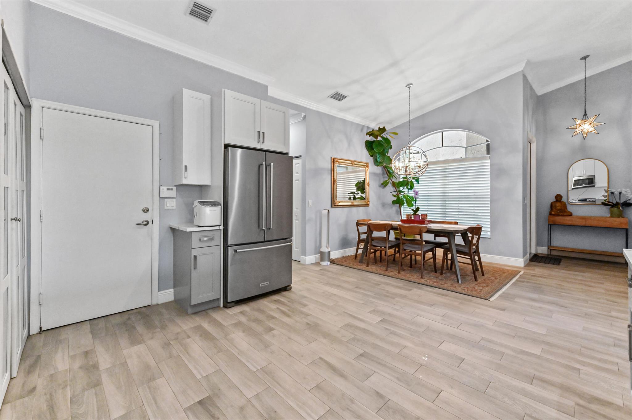 FLORAL LAKES PH 3 AND 4 - Residential
