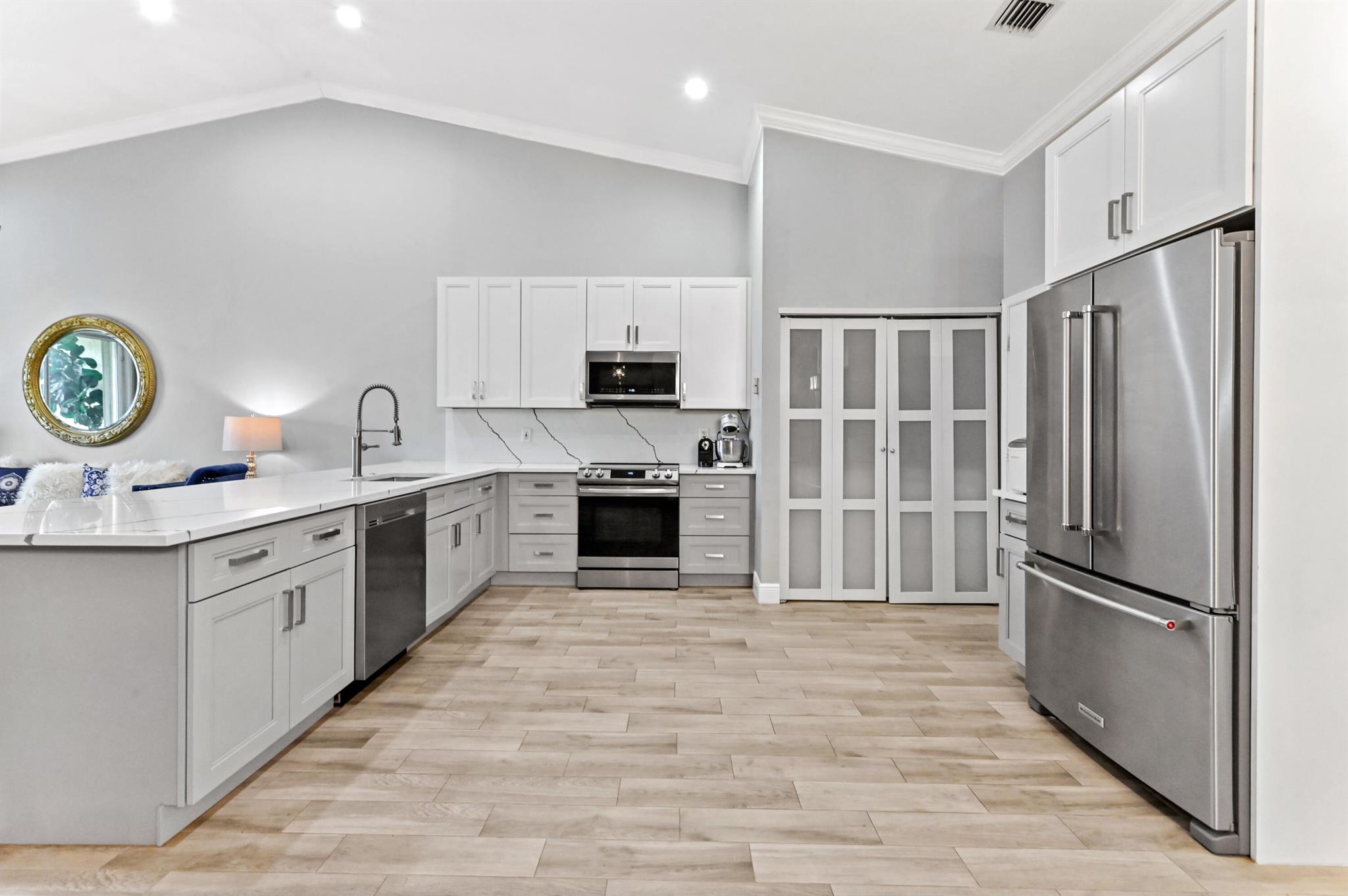 FLORAL LAKES PH 3 AND 4 - Residential