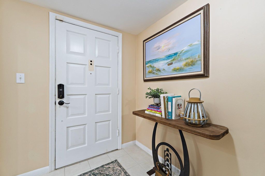 Photo of 11811 Ave Of The Pga, West Palm Beach, FL 33418 (MLS # B26035540)