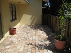 Jupiter Lakes Villas Cond - Residential