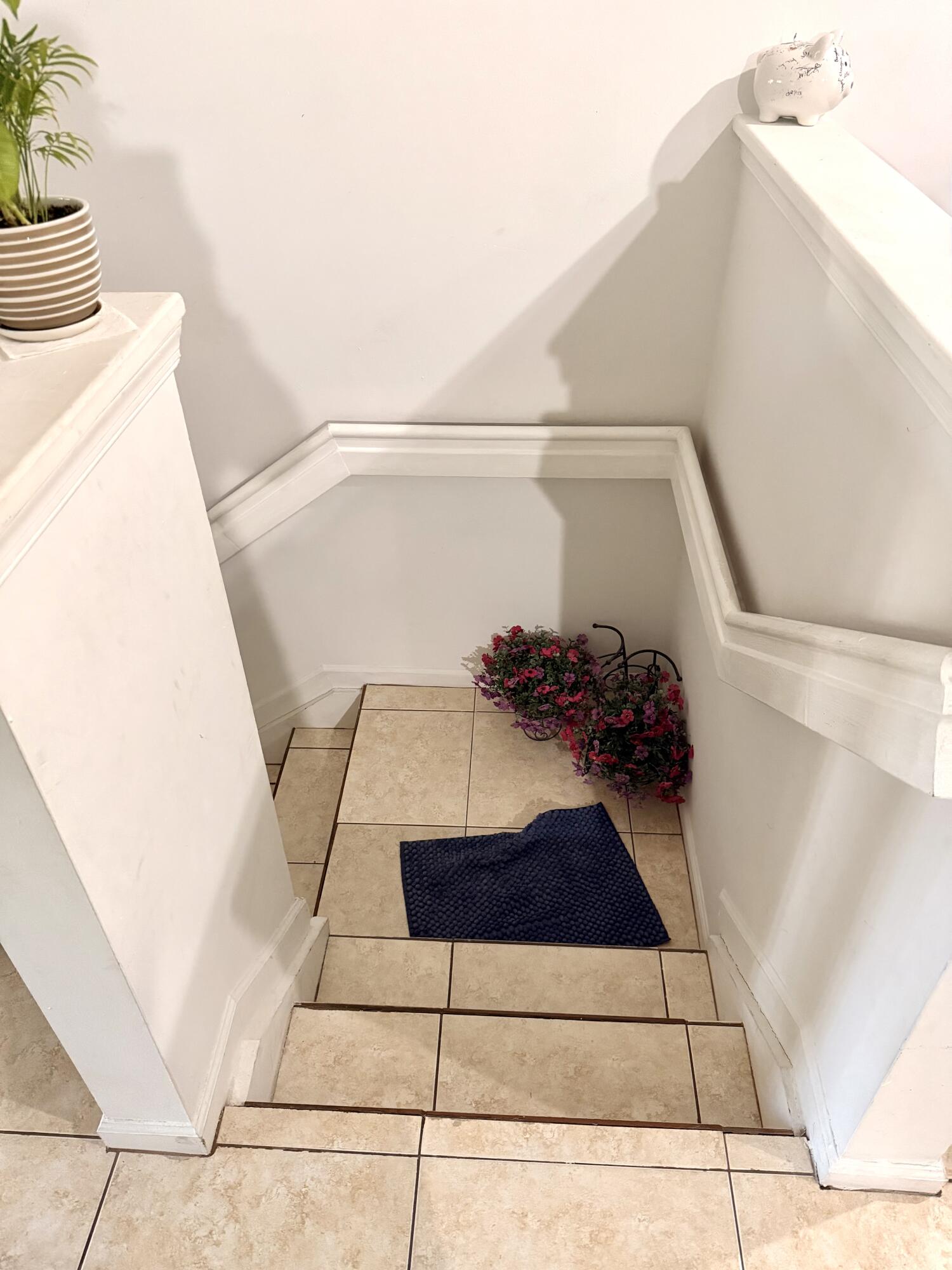 6020 W Sample Road 303