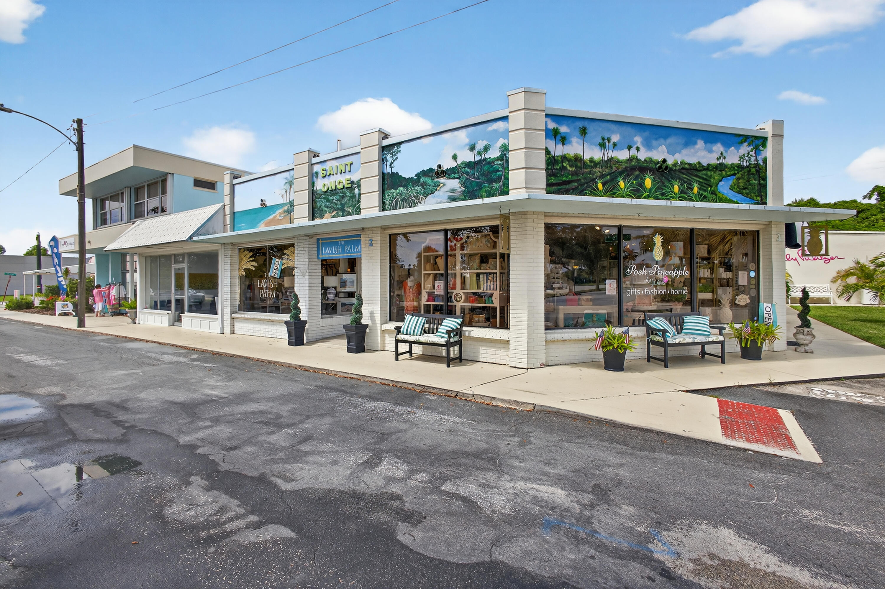 PINECROFT CONDO - Residential